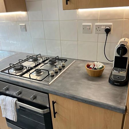 Central Chic 3 Bed, Great Location Winchester Exterior photo