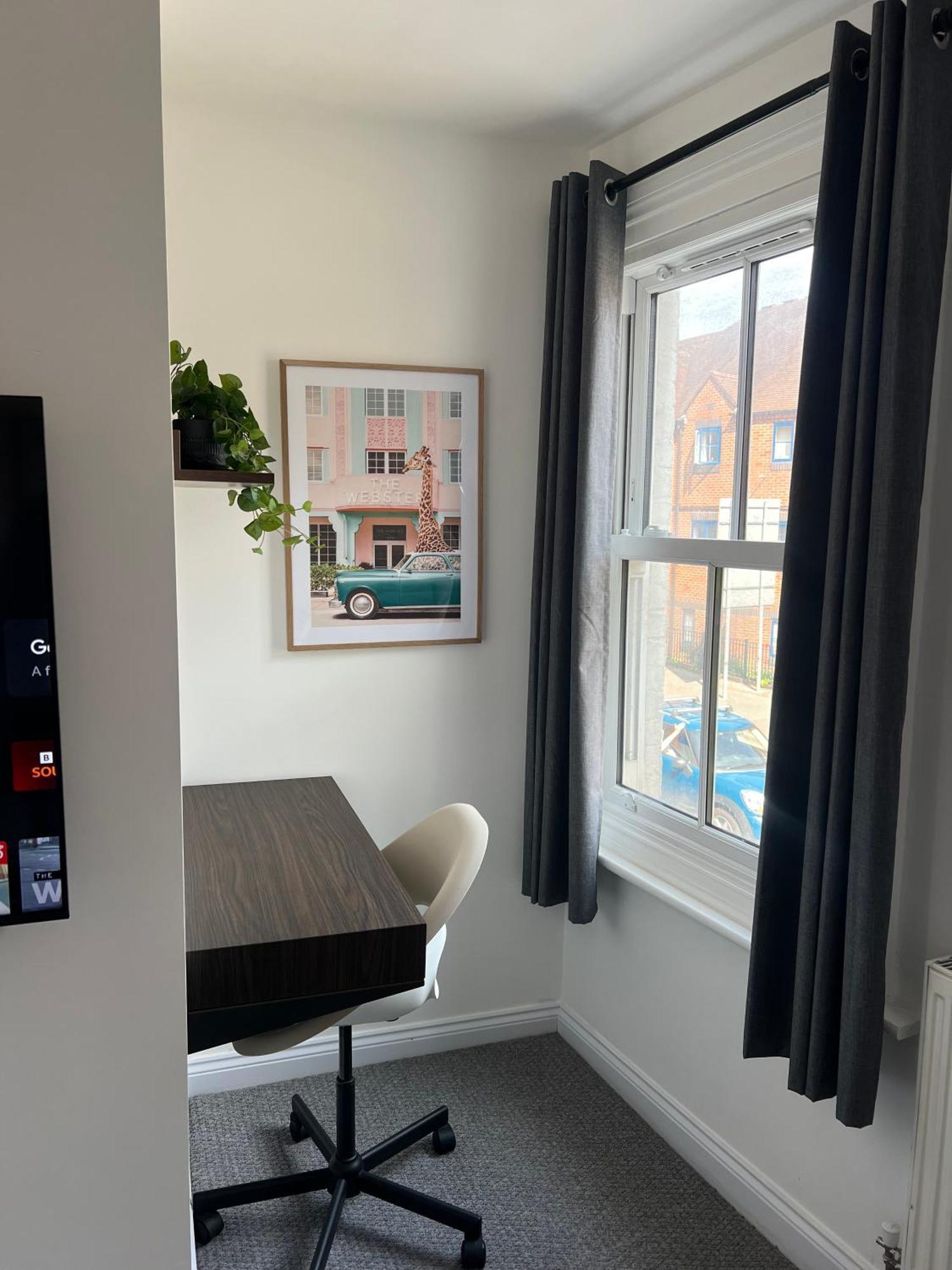 Central Chic 3 Bed, Great Location Winchester Exterior photo
